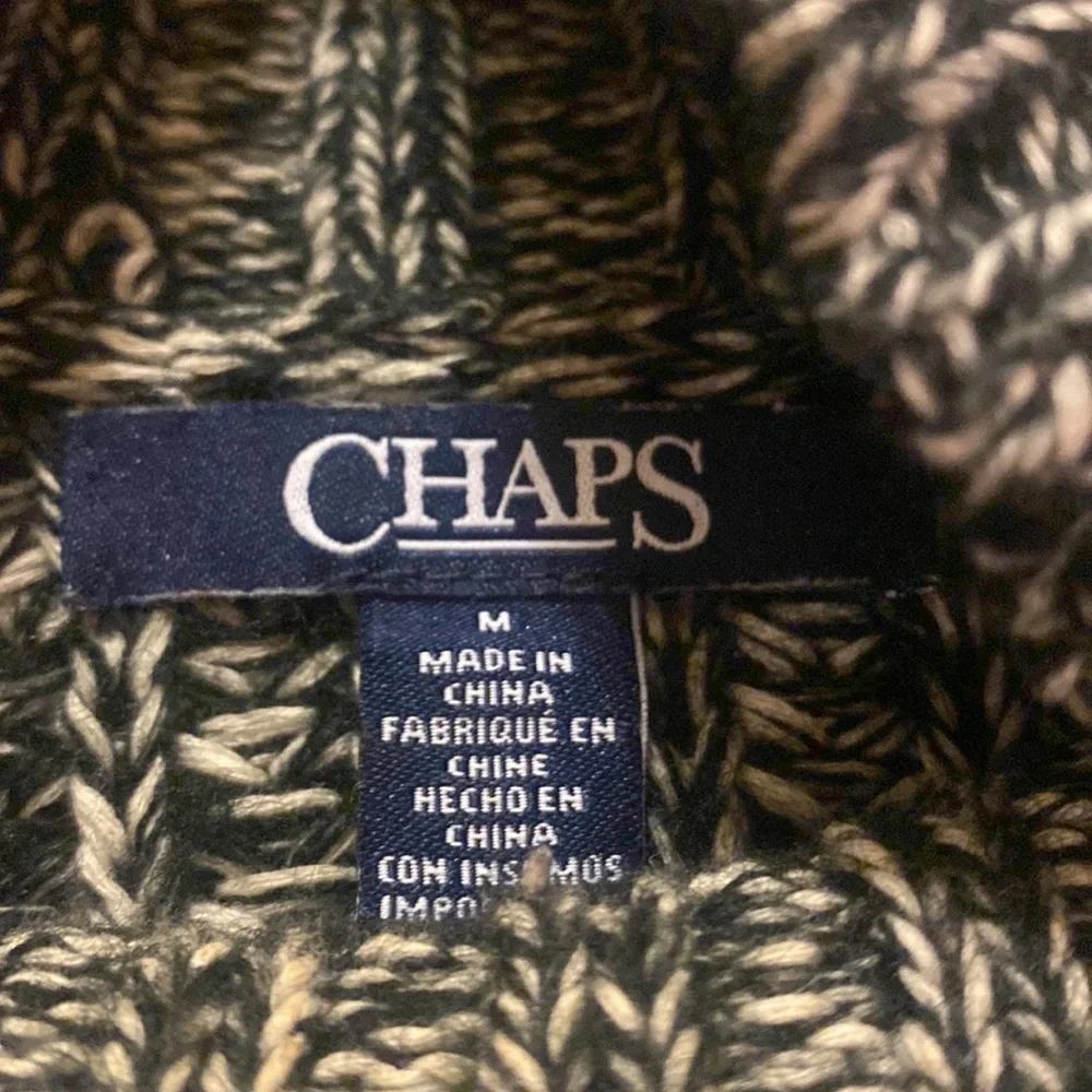 Gently Used Beautiful Chaps Black & White Bell Sleeve Sweater - Picture 4 of 5